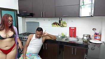 Mi Padrastro Sabe Que A Mi Me Gusta Mucho Chupar Su Polla Por Eso El Me Provoca Para Que Me La Meta Toda thumbnail