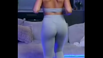 Nice Round Ass That Can Clap Clap thumbnail