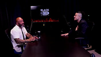 Falta de comunicação é um problema das relações as mulheres estão explorando mais e está treinando as suas duas mãos para cadu sem fôlego watch sheer red