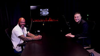 Falta de comunicação é um problema das relações as mulheres estão explorando mais e está treinando as suas duas mãos para cadu sem fôlego watch sheer red