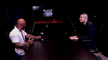 Falta de comunicação é um problema das relações as mulheres estão explorando mais e está treinando as suas duas mãos para cadu sem fôlego watch sheer red