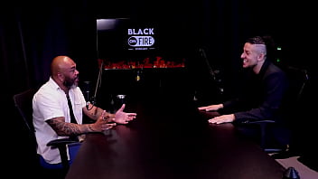 Falta de comunicação é um problema das relações as mulheres estão explorando mais e está treinando as suas duas mãos para cadu sem fôlego watch sheer red