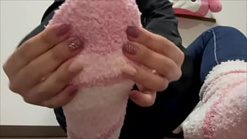 大学で男子がバスケしてて、脇毛がボーボーに生えてるのを見て興奮してしまい家に帰ったら即思い出しオナニーしました