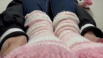 大学で男子がバスケしてて、脇毛がボーボーに生えてるのを見て興奮してしまい家に帰ったら即思い出しオナニーしました