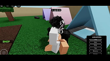 Minha amiga é fudida em uma tenda azul