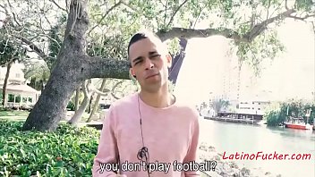 Grumpy Straight Latino Happy To Suck For Right Price thumbnail