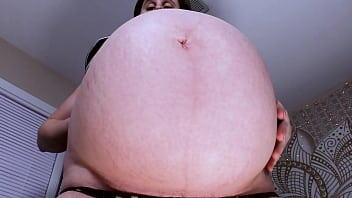 Turning into a blueberry juice me before i explode don’t let this big belly pop