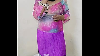 هذه ليست امرأة عربية أصيلة، إنها نار، ما أجملها من جمال رقيق، ما أجمل عيونها الساحرة