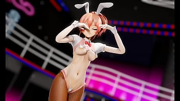 Mika sings and dances to apple pie with carrot buttplug