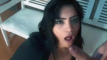 Bunda mamou a rola e pediu o cuzinho cheio