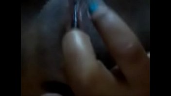 Dulce Masturbandose thumbnail