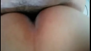 Mi putita caliente disfruts como se la meto