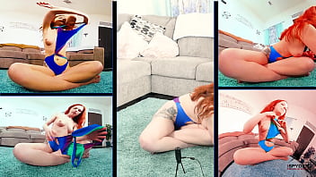 Scarlett mae trying to put on swimsuit