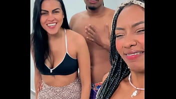 Aquele menáge para vcs biahotoficial