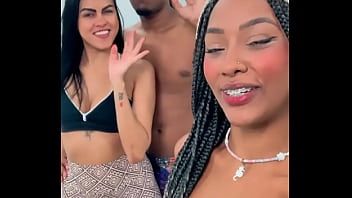 Aquele menáge para vcs biahotoficial