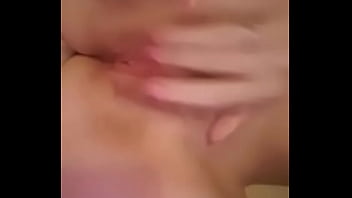 Tightkate Fingering Pussy thumbnail