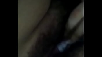 Esta caliente y se mete todo