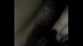 Esta caliente y se mete todo