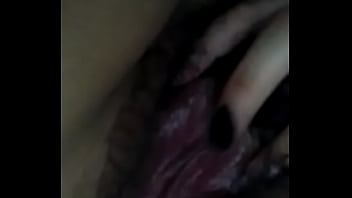 Esta caliente y se mete todo