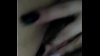 Esta caliente y se mete todo