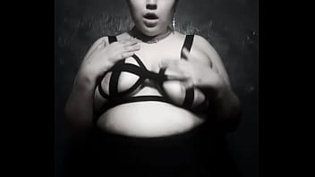 Xlye kitty small clip