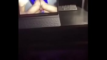 Hunk Jerks Off With A Dildo In His Ass To Bootiebandit thumbnail