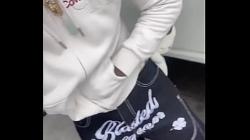 Why would i chase a bitch i can go chase a check or sumn ️