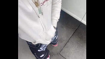 Why would i chase a bitch i can go chase a check or sumn ️