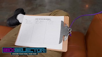 Sex selector busty richh des invites her delivery man in for a quick sloppy fuck