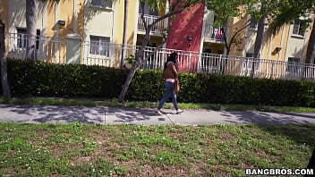 Jessi and her bangin’ ride through hialeah