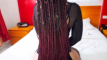 Sexo por dinero le doy dinero a una hermosa latina de un culo grueso