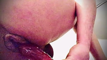 Follandome En Los Baños De La Parada De Bus thumbnail