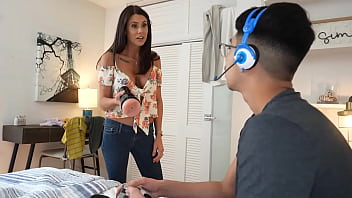 Latina milf pov ass fucked