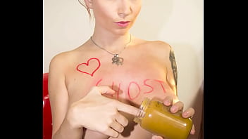 Coucou en ce moment pour toute inscription d'un mois une dédiboobs en vidéo