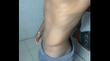 If you’re on the island and can handle camera for my shoot right now