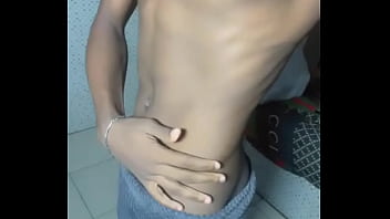 If you’re on the island and can handle camera for my shoot right now