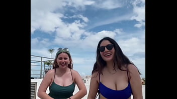 Culona bailando mas videos aqui xvn0