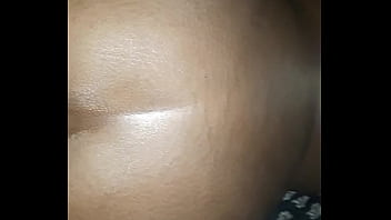 Darkskinned beauty throws it back hard