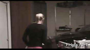 Sex appeal sweetie exposes cherry for fuck