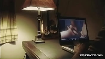 Penny flame gets screwed on the coffee table before swallowing facial