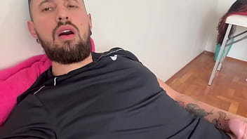 Marido tarado da massagista se aproveita da cliente completo