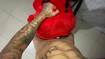 Mamei meu namorado e ele gozou na minha bucetinha