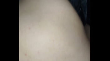 Amateur cachonda se graba mientras se toca