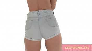 Blonde slut shaking it