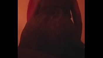 Elle kiffe rebondir dessus