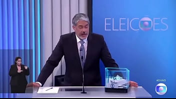 Velho socando verdades no cu do padre