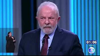 Velho socando verdades no cu do padre