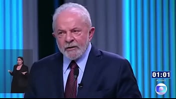 Velho socando verdades no cu do padre