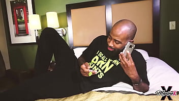 Shaun dam treats busty maxine x like if she was a cum dumpster