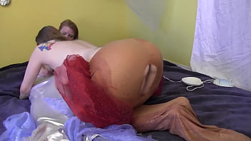 Lesbian love between ela darling and madison young twos with red hair love to stick sex toys in their pussies